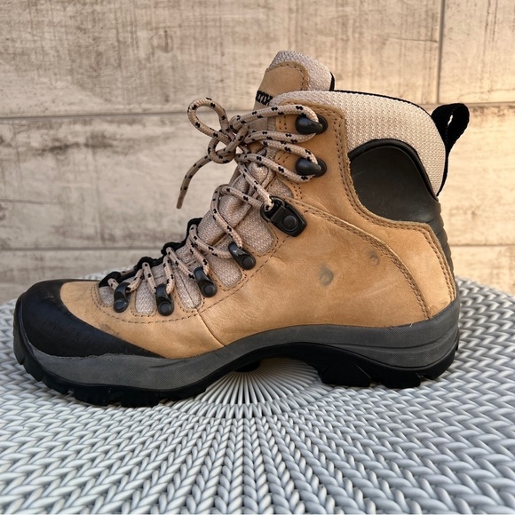 La Sportiva Thunder GTX Gore-Tex Hiking Boots Size 6.5 - Picture 4 of 9